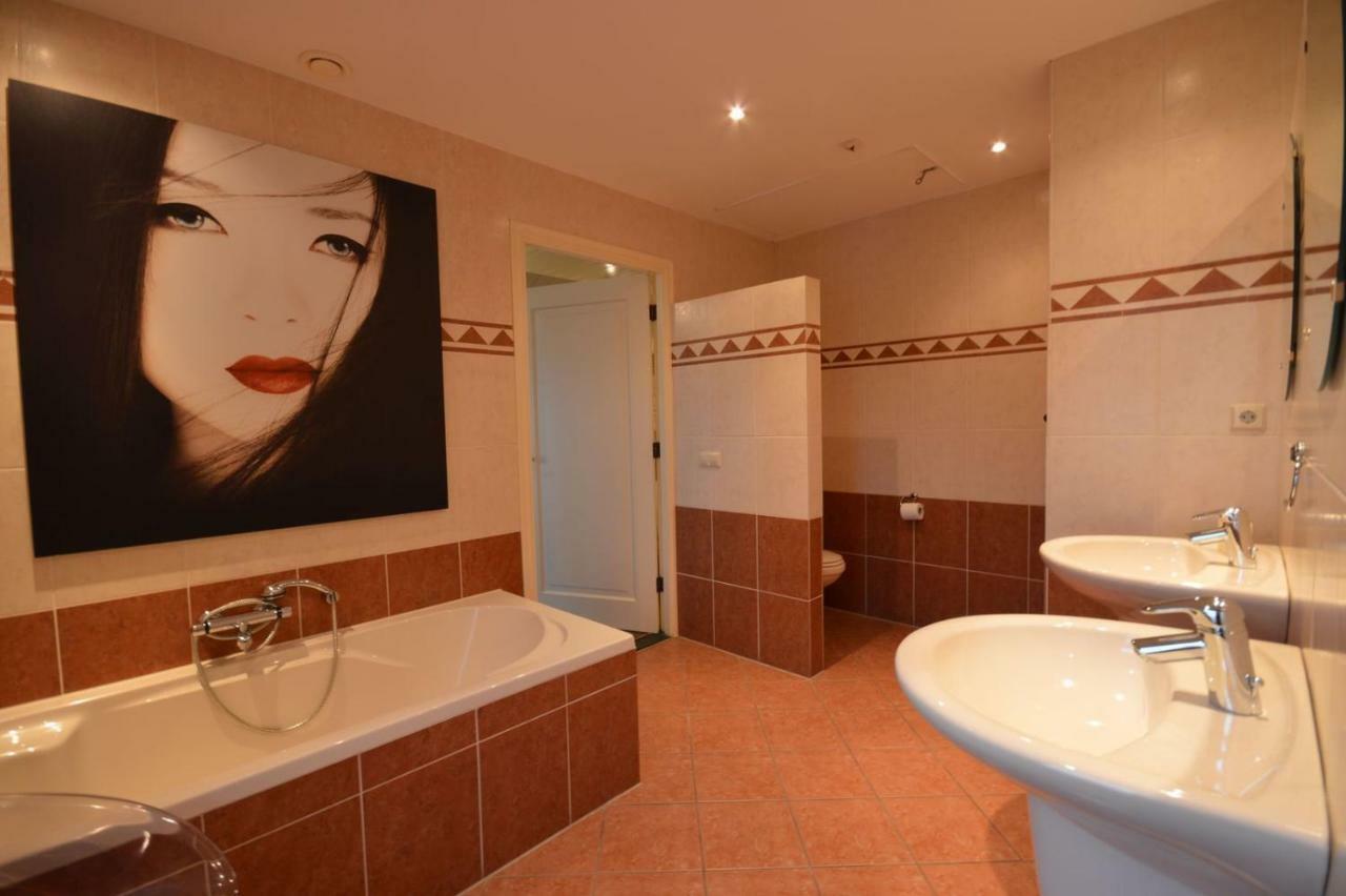 Wake Up Call Bed & Breakfast Westbroek Exterior foto